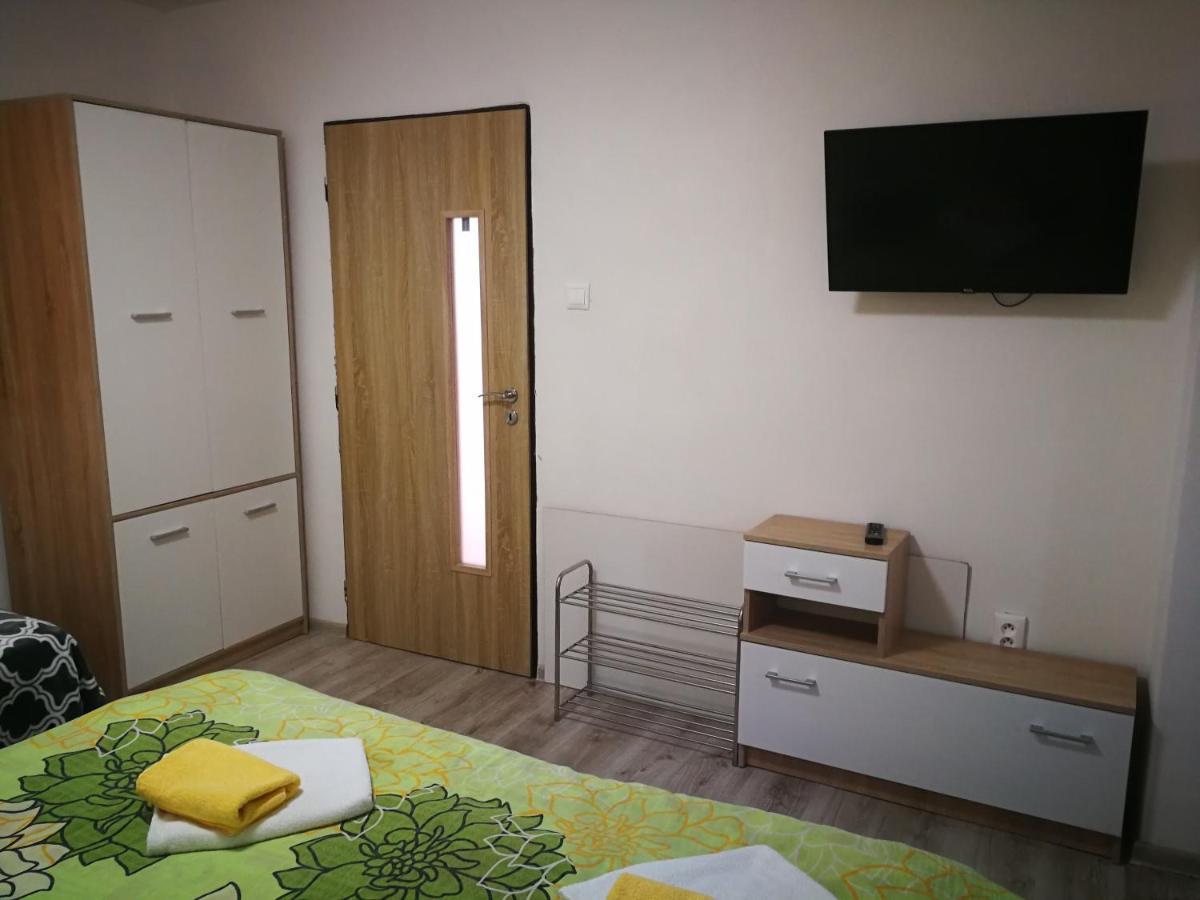 Apartmany Pri Zvonici 奥拉夫斯基波扎莫克 外观 照片