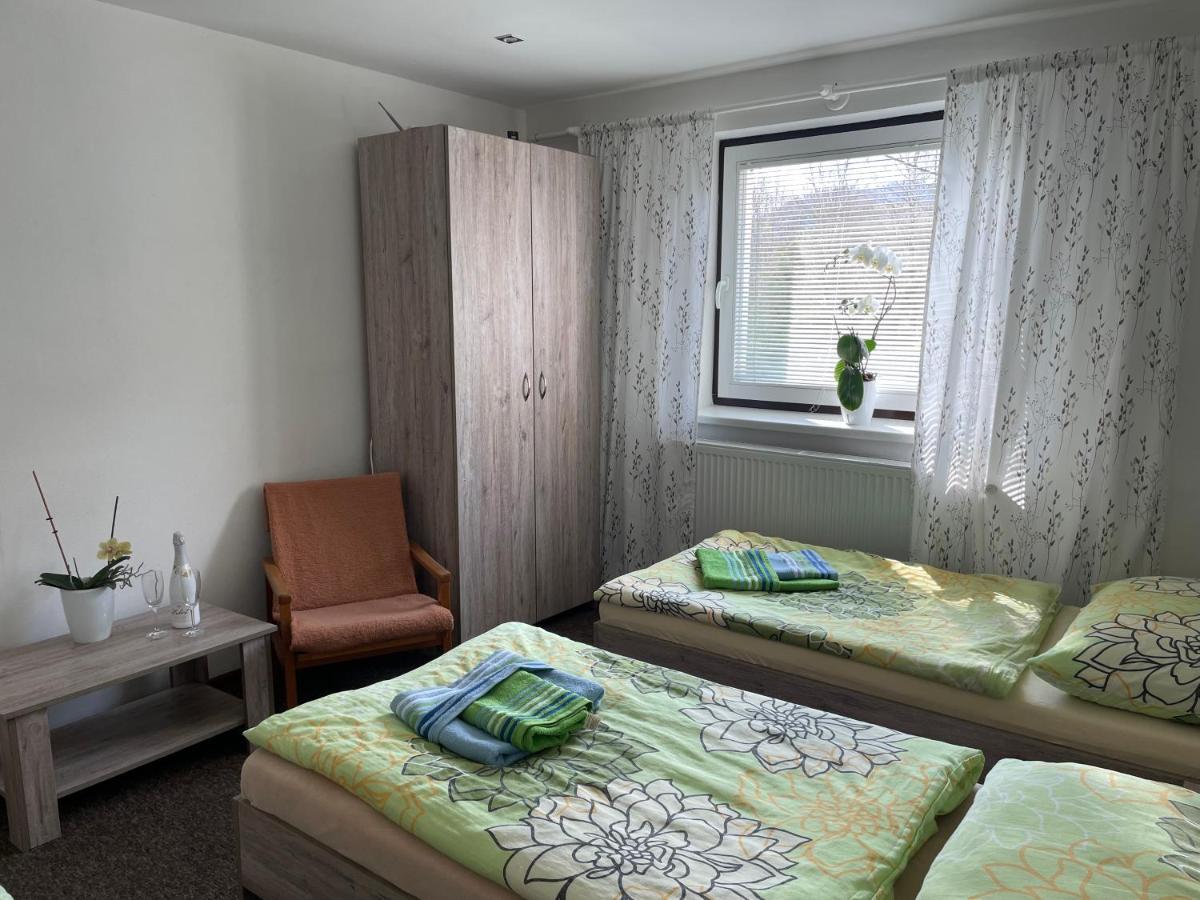 Apartmany Pri Zvonici 奥拉夫斯基波扎莫克 外观 照片